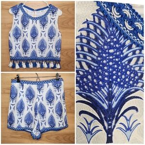 WHY DRESS 2 PIECE BLUE & WHITE ABSTRACT PINEAPPLE TASSLE ROMPER SHORTS TOP M